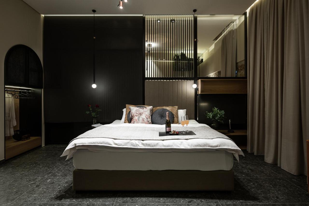 Divino Suites Chania Hriszí Aktí Haniá Kültér fotó